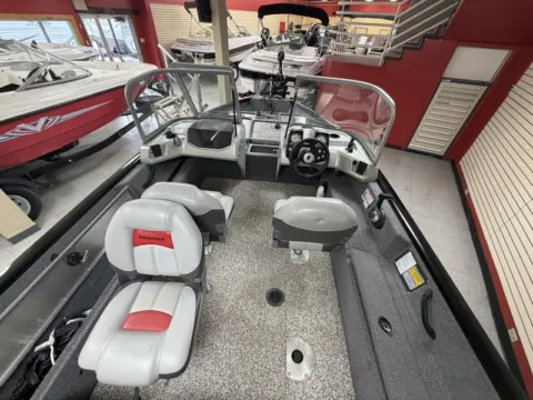 Photos of 2016 TRACKER PRO GUIDE V16 60HP for sale in Fargo, ND at McLaughlin's RV and Marine