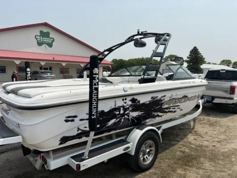 More photos of 2012 MOOMBA MOBIUS LSV at McLaughlin's RV and Marine, ND