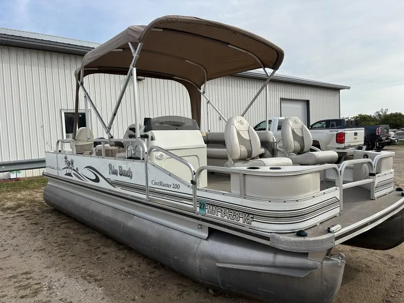 Unknown 2007 PALM BEACH CM200 50HP SEA LEGS for sale in Fargo, ND