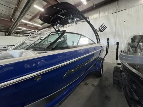 Another view of 2015 MOOMBA MOOMBA LSV for sale in Fargo, ND at McLaughlin's RV and Marine