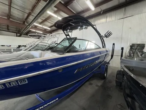 More photos of 2015 MOOMBA MOOMBA LSV at McLaughlin's RV and Marine, ND