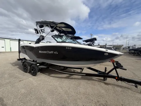 More photos of 2025 MASTERCRAFT NXT 21 DEMO at McLaughlin's RV and Marine - Fargo, ND