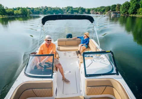 More photos of 2025 BAYLINER DECKBOAT D22 at McLaughlin's RV and Marine, ND