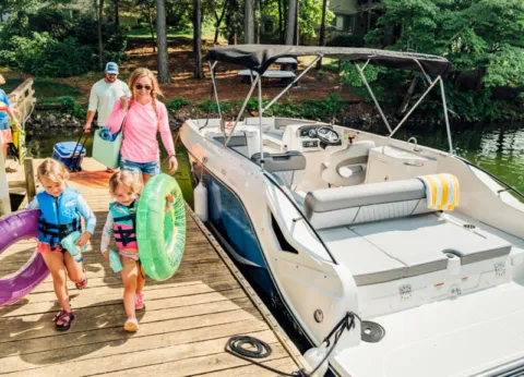 More photos of 2025 BAYLINER DECKBOAT D22I at McLaughlin's RV and Marine, ND