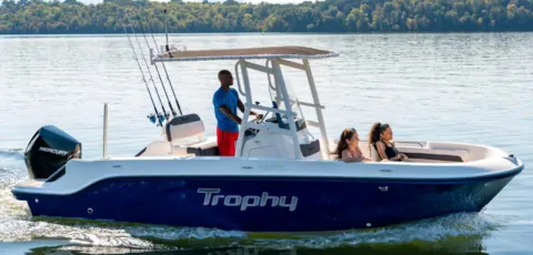 Another view of 2025 BAYLINER TROPHY T22C for sale in Fargo, ND at McLaughlin's RV and Marine