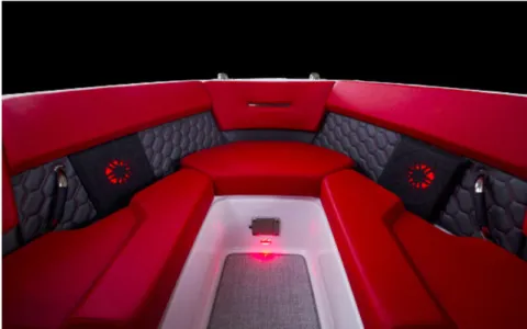 More photos of 2025 FOUR WINNS HORIZON H2 SURF at McLaughlin's RV and Marine, ND