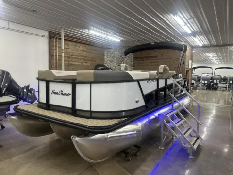 Another view of 2025 SUNCHASER ECLIPSE 23 SBX DH BAR TRIPLE 200HP BUNK TRAILER for sale in Fargo, ND at McLaughlin's RV and Marine