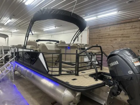 White 2025 SUNCHASER ECLIPSE 23 SBX DH BAR TRIPLE 200HP BUNK TRAILER for sale in Fargo, ND