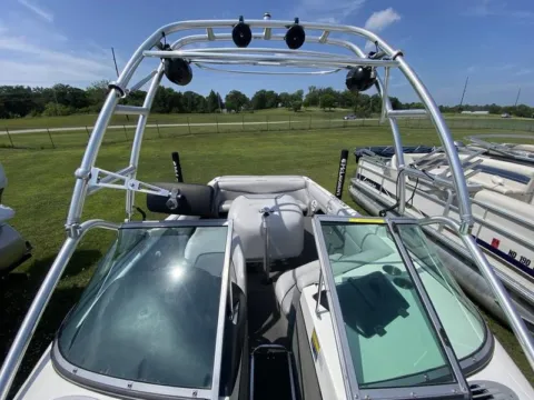 Photos of 2007 CENTURION T5 AIR WARRIOR for sale in Fargo, ND at McLaughlin's RV and Marine