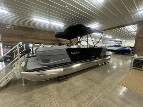 Black 2025 SUNCHASER LUCERNE 22 LR DH 115HP BUNK TRAILER for sale in Fargo, ND