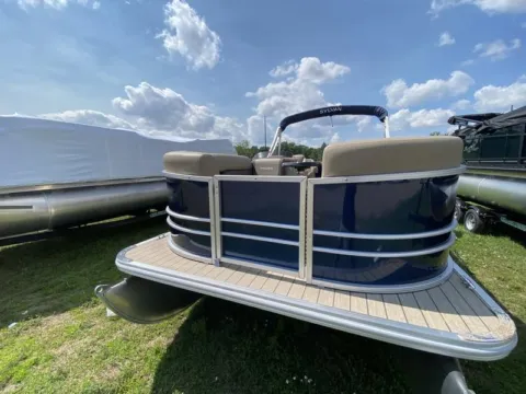 More photos of 2026 SYLVAN MIRAGE 822 PARTY FISH 115HP BUNK TRAILER at McLaughlin's RV and Marine, ND