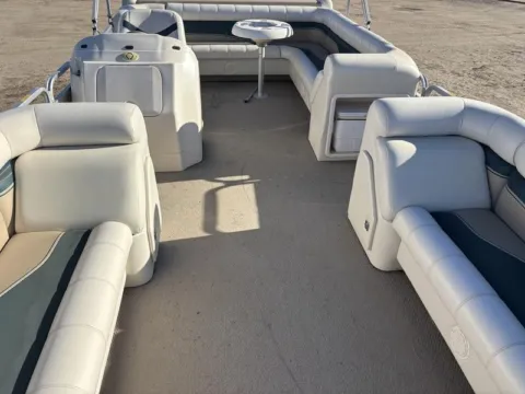 Photos of 2004 GODFREY SWEETWATER SW 2221UL 50HP for sale in Fargo, ND at McLaughlin's RV and Marine