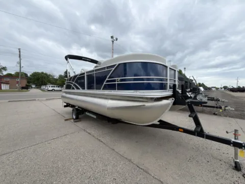 More photos of 2026 SYLVAN MIRAGE 820 CLZ DH 90HP BUNK TRAILER at McLaughlin's RV and Marine - Fargo, ND