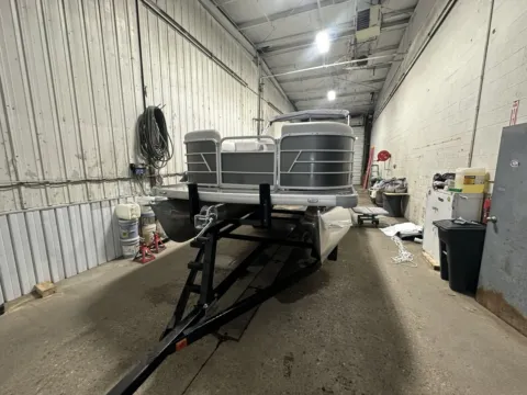 More photos of 2023 GODFREY SWEETWATER 2286 SBX 115HP VMAX BUNK TRAILER at McLaughlin's RV and Marine - Fargo, ND