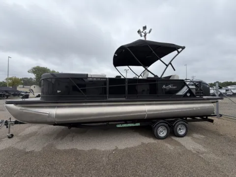 Another view of 2026 SUNCHASER GENEVA SPORT SPORT 25 SB DH TRIPLE 200HP BUNK TRAILER DEMO for sale in Fargo, ND at McLaughlin's RV and Marine - Fargo