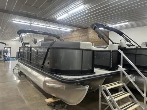 Unknown 2025 SUNCHASER GENEVA SPORT 21 SB DH 150HP TRIPLE BUNK TRAILER for sale in Fargo, ND
