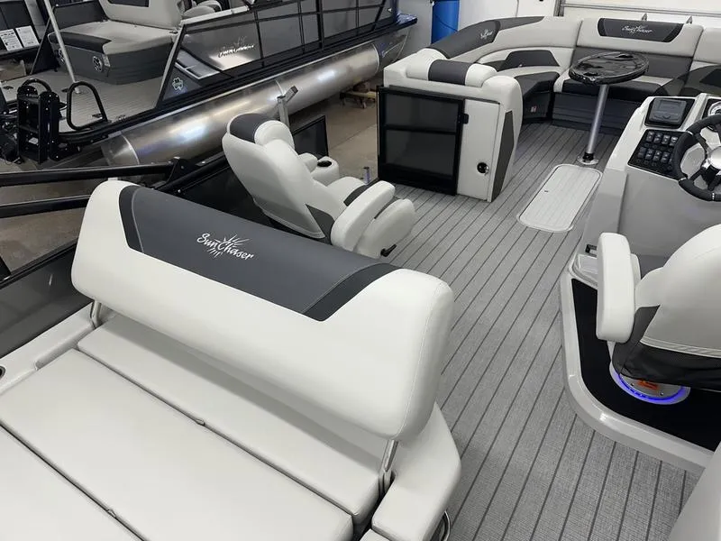 Gray 2026 SUNCHASER GENEVA SPORT 25 SB DH TRIPLE 300HP BUNK TRAILER for sale in Fargo, ND