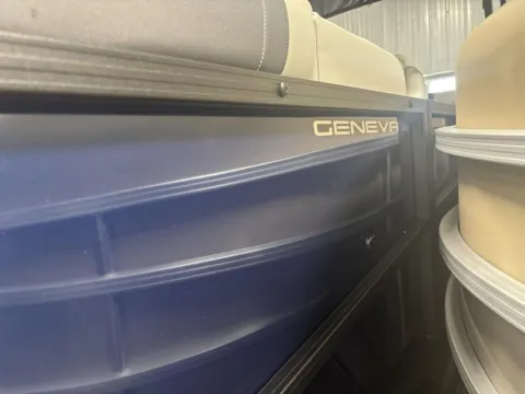 More photos of 2025 SUNCHASER GENEVA 22 LR DH 150HP LEGS BUNK TRAILER DEMO at McLaughlin's RV and Marine, ND