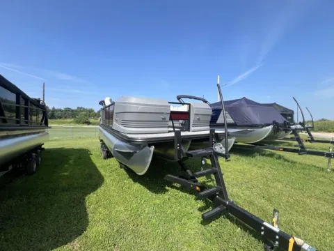 More photos of 2026 SUNCHASER LUCERNE SPORT 22 LR DH TRIPLE 150HP BUNK TRAILER at McLaughlin's RV and Marine, ND