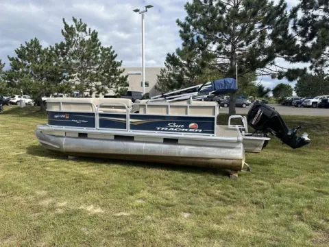Another view of 2021 SUNTRACKER PARTY BARGE 18 DLX 40HP for sale in Fargo, ND at McLaughlin's RV and Marine