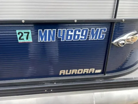 More photos of 2022 MANITOU 20 AURORA LE 75HP BUNK TRAILER at McLaughlin's RV and Marine, ND