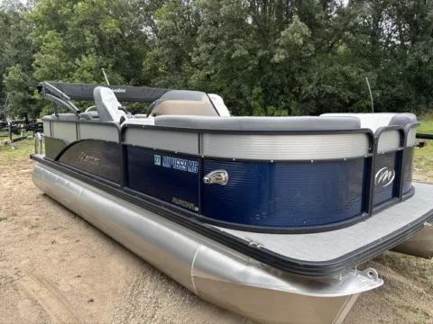 Unknown 2022 MANITOU 20 AURORA LE 75HP BUNK TRAILER for sale in Fargo, ND