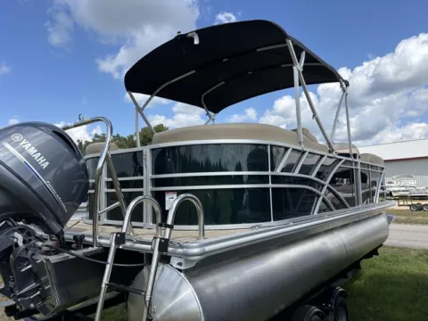 Another view of 2026 SYLVAN MIRAGE 822 LZ LIMITED 115HP BUNK TRAILER for sale in Fargo, ND at McLaughlin's RV and Marine