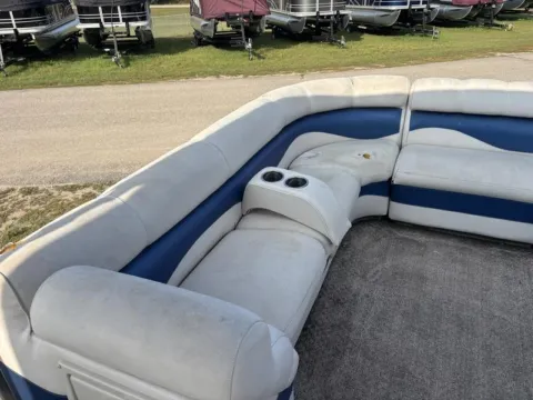 More photos of 2010 PREMIER SUNSATION 250RF 150HP WITH LEGS at McLaughlin's RV and Marine, ND