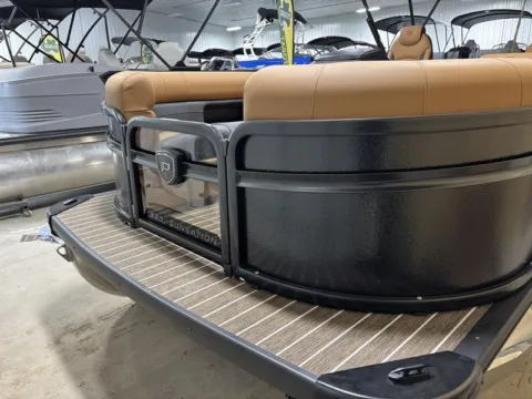 More photos of 2025 PREMIER SUNSATION 230 RL 150HP LEGS BUNK TRAILER DEMO at McLaughlin's RV and Marine, ND