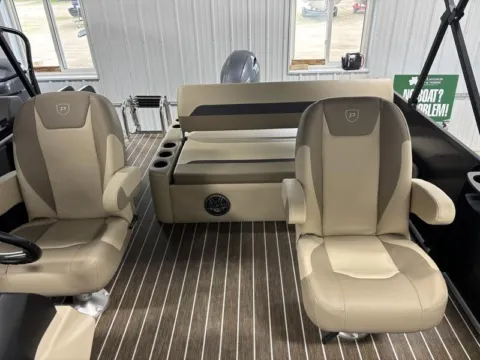 Photos of 2026 PREMIER SUNSCAPE 200 RL 90HP LEGS BUNK TRAILER DEMO for sale in Fargo, ND at McLaughlin's RV and Marine