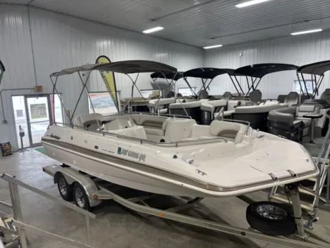 Unknown 2003 HURRICANE GS 201 for sale in Fargo, ND