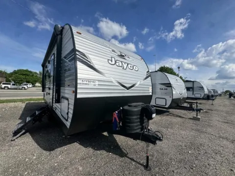 More photos of 2025 JAYCO JAY FLIGHT SLX 200MKS at McLaughlin's RV and Marine, ND