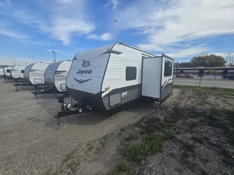 More photos of 2022 JAYCO JAY FLIGHT SLX 242BHS at McLaughlin's RV and Marine, ND