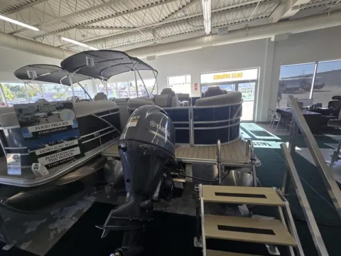 More photos of 2026 SYLVAN MIRAGE 820 LZ 90HP BUNK TRAILER at McLaughlin's RV and Marine, ND