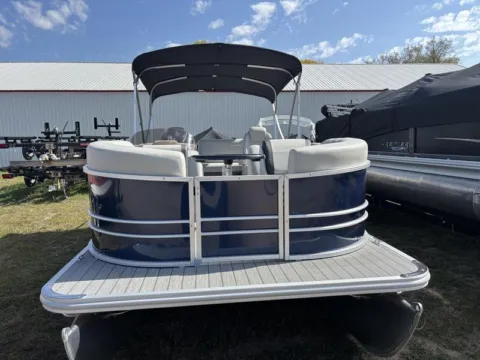 Another view of 2026 SYLVAN MIRAGE 822 CLZ DH 115HP BUNK TRAILER for sale in Fargo, ND at McLaughlin's RV and Marine
