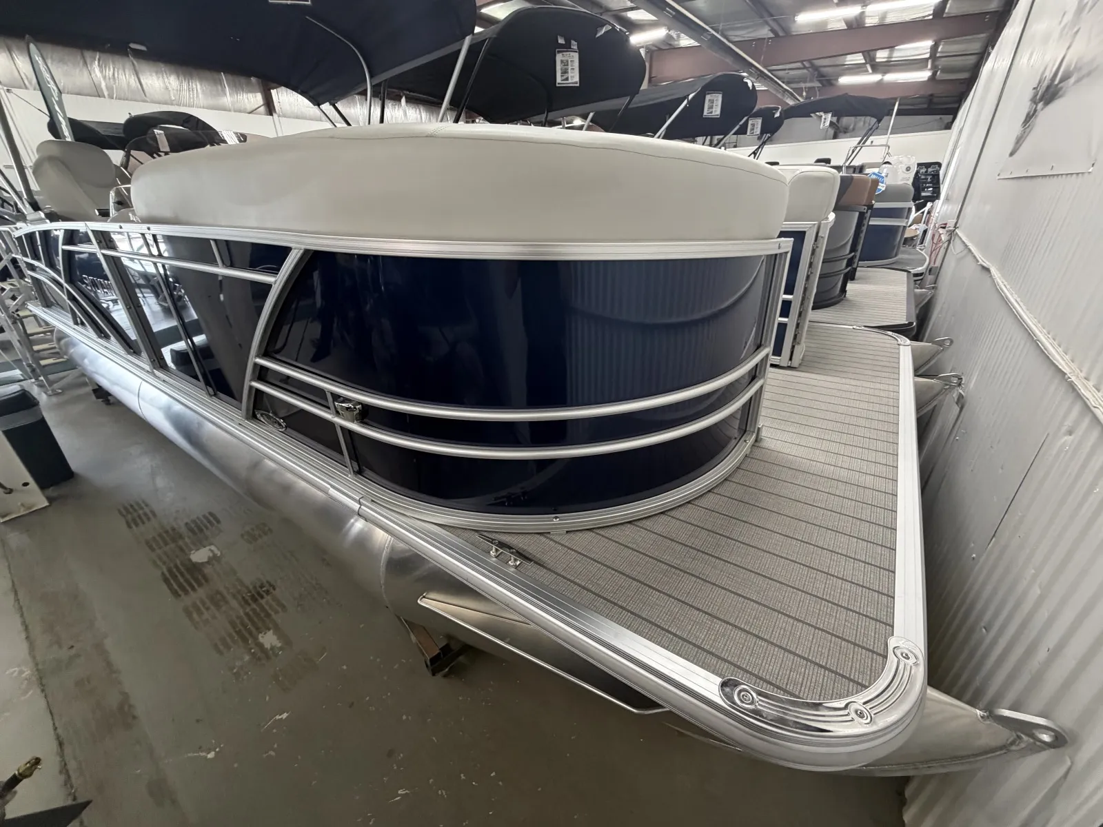 Another view of 2026 SYLVAN MIRAGE 8522 CLZ DH 150HP BUNK TRAILER for sale in Fargo, ND at McLaughlin's RV and Marine - Fargo