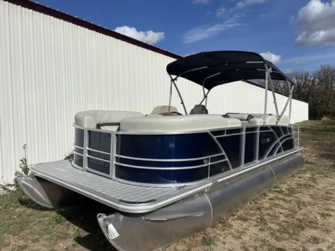 Blue 2026 SYLVAN MIRAGE 822 CLZ 115HP BUNK TRAILER for sale in Fargo, ND