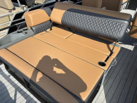 Photos of 2026 SYLVAN L-SERIES L-3 CLZ DH 150HP BUNK TRAILER for sale in Fargo, ND at McLaughlin's RV and Marine