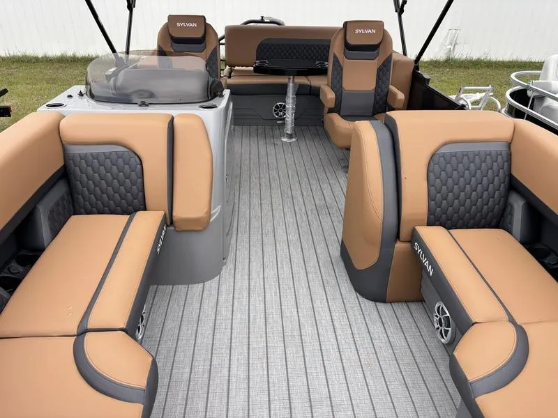 Gray 2026 SYLVAN L-SERIES L-3 CLZ DH 150HP BUNK TRAILER for sale in Fargo, ND