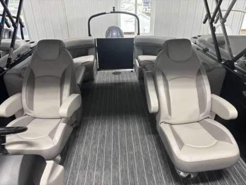 More photos of 2026 PREMIER SUNSCAPE 220 RF 115HP BUNK TRAILER at McLaughlin's RV and Marine, ND