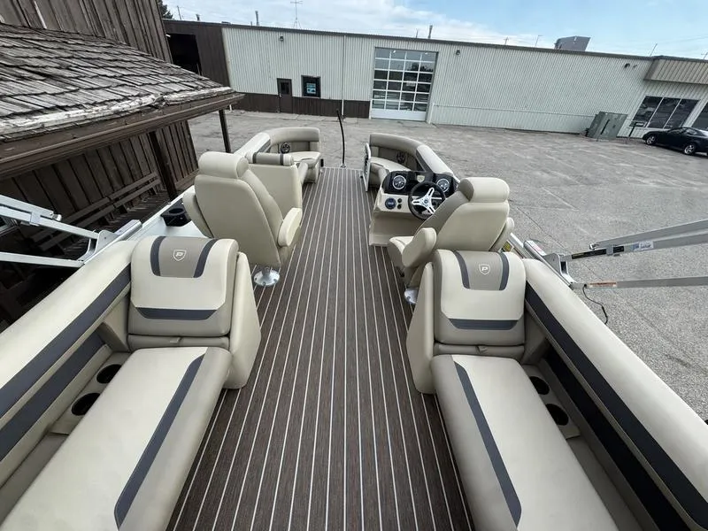 Another view of 2026 PREMIER SUNSCAPE 220 RF 115HP BUNK TRAILER for sale in Fargo, ND at McLaughlin's RV and Marine - Fargo