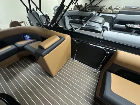 More photos of 2026 PREMIER SUNSATION 230 ANGLER 150HP BUNK TRAILER at McLaughlin's RV and Marine - Fargo, ND