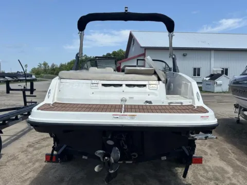 More photos of 2017 BAYLINER VR5 at McLaughlin's RV and Marine, ND