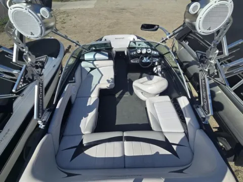 Photos of 2007 MASTERCRAFT X-2 for sale in Fargo, ND at McLaughlin's RV and Marine