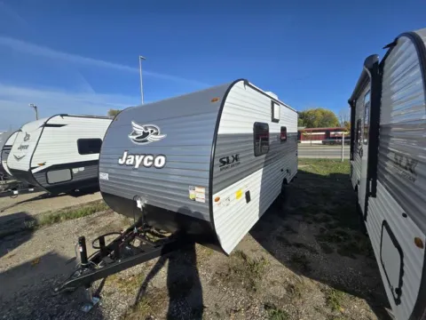 More photos of 2026 JAYCO JAY FLIGHT SLX 170FQ SE at McLaughlin's RV and Marine, ND