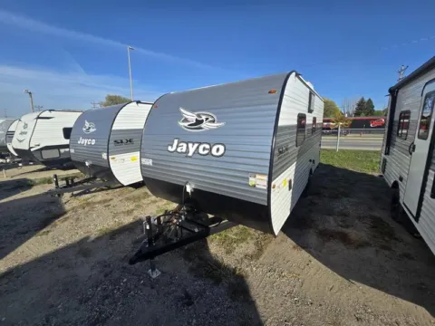 More photos of 2026 JAYCO JAY FLIGHT SLX 170FQ SE at McLaughlin's RV and Marine, ND