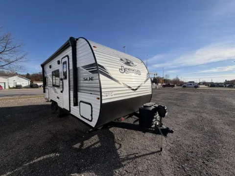 Another view of 2026 JAYCO JAY FLIGHT SLX 211MB for sale in Fargo, ND at McLaughlin's RV and Marine
