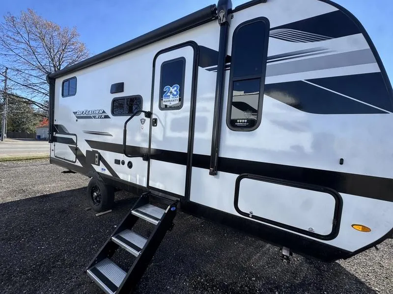 Unknown 2026 JAYCO JAY FEATHER 19MBS AIR for sale in Fargo, ND