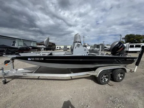 Unknown 2023 XPRESS BOATS H20 BAY 150HP VMAX for sale in Fargo, ND