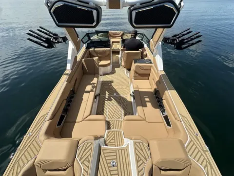 Photos of 2025 MASTERCRAFT XSTAR25 for sale in Fargo, ND at McLaughlin's RV and Marine